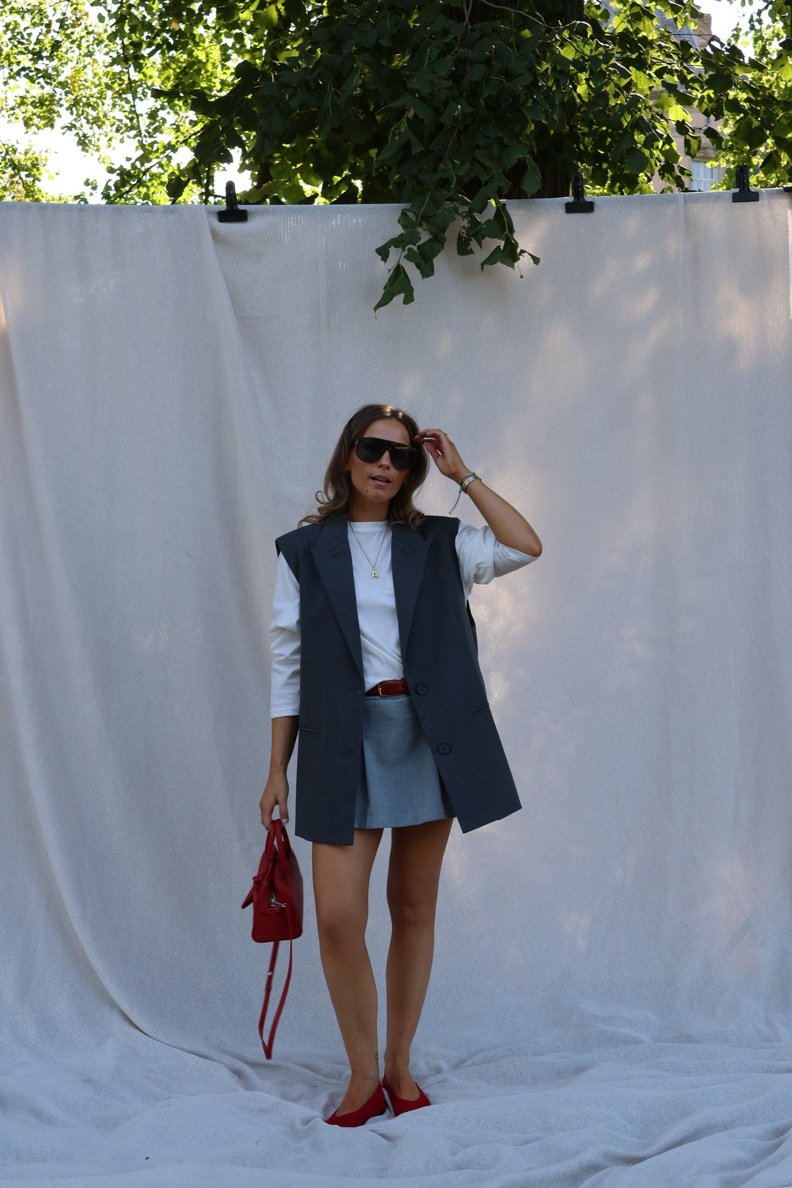 Logan mouwloze blazer met krijtstreep