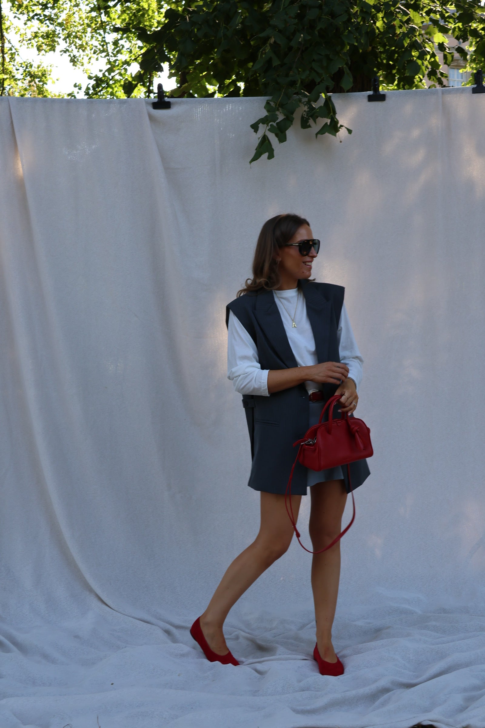 Logan mouwloze blazer met krijtstreep