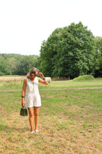 Romy broderie top met strikdetail
