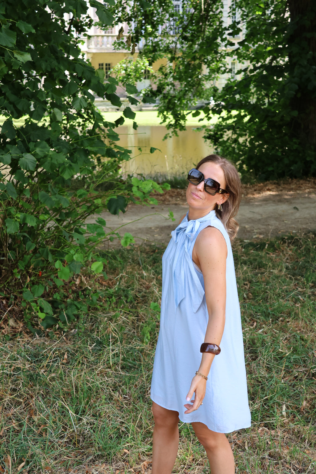 Pippa halter jurk lichtblauw