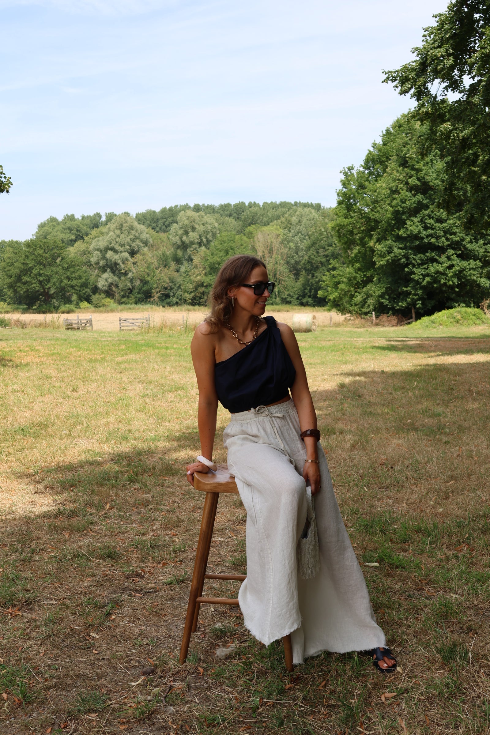 Félice wijde linnen pantalon beige