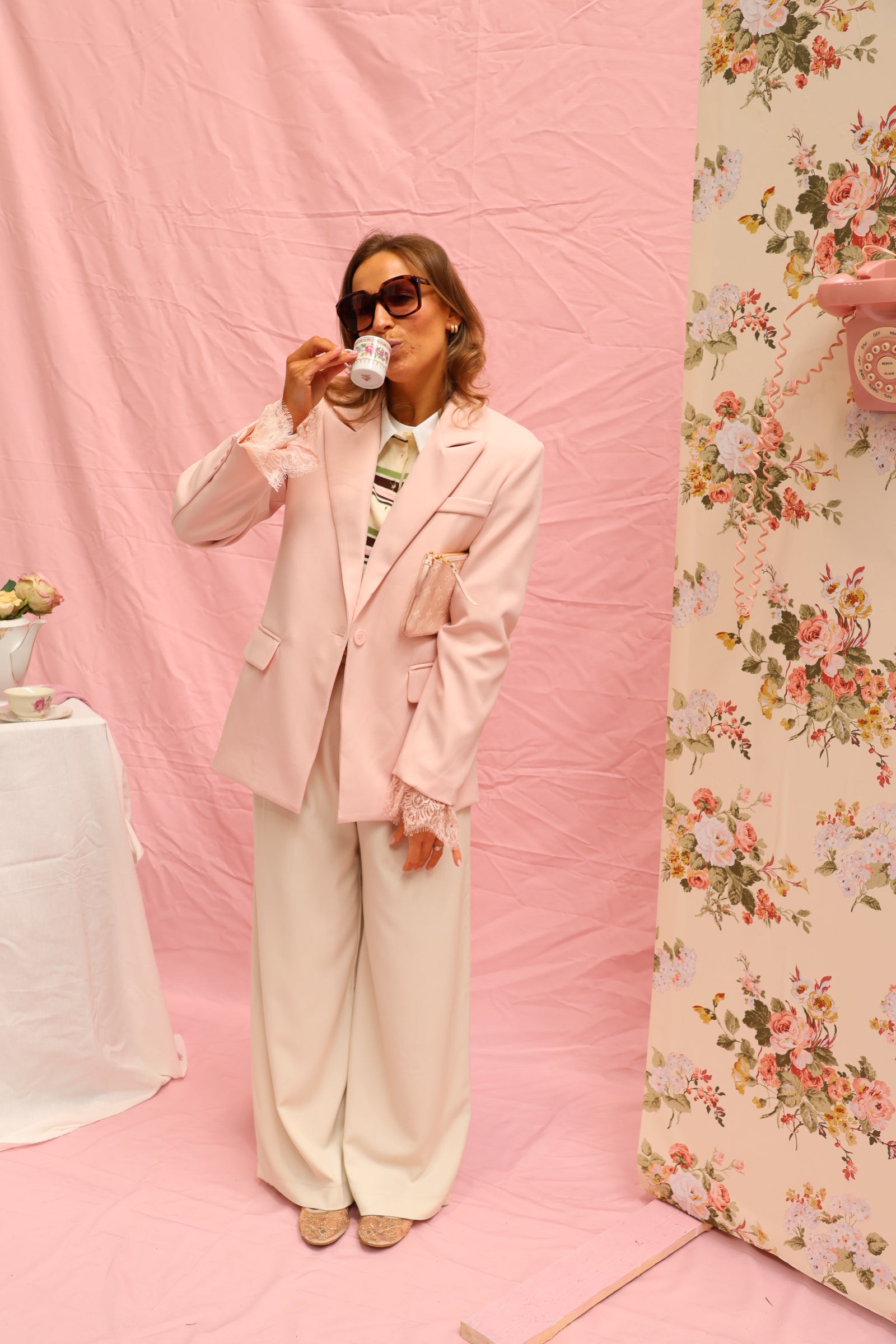 Daphne pink lace blazer