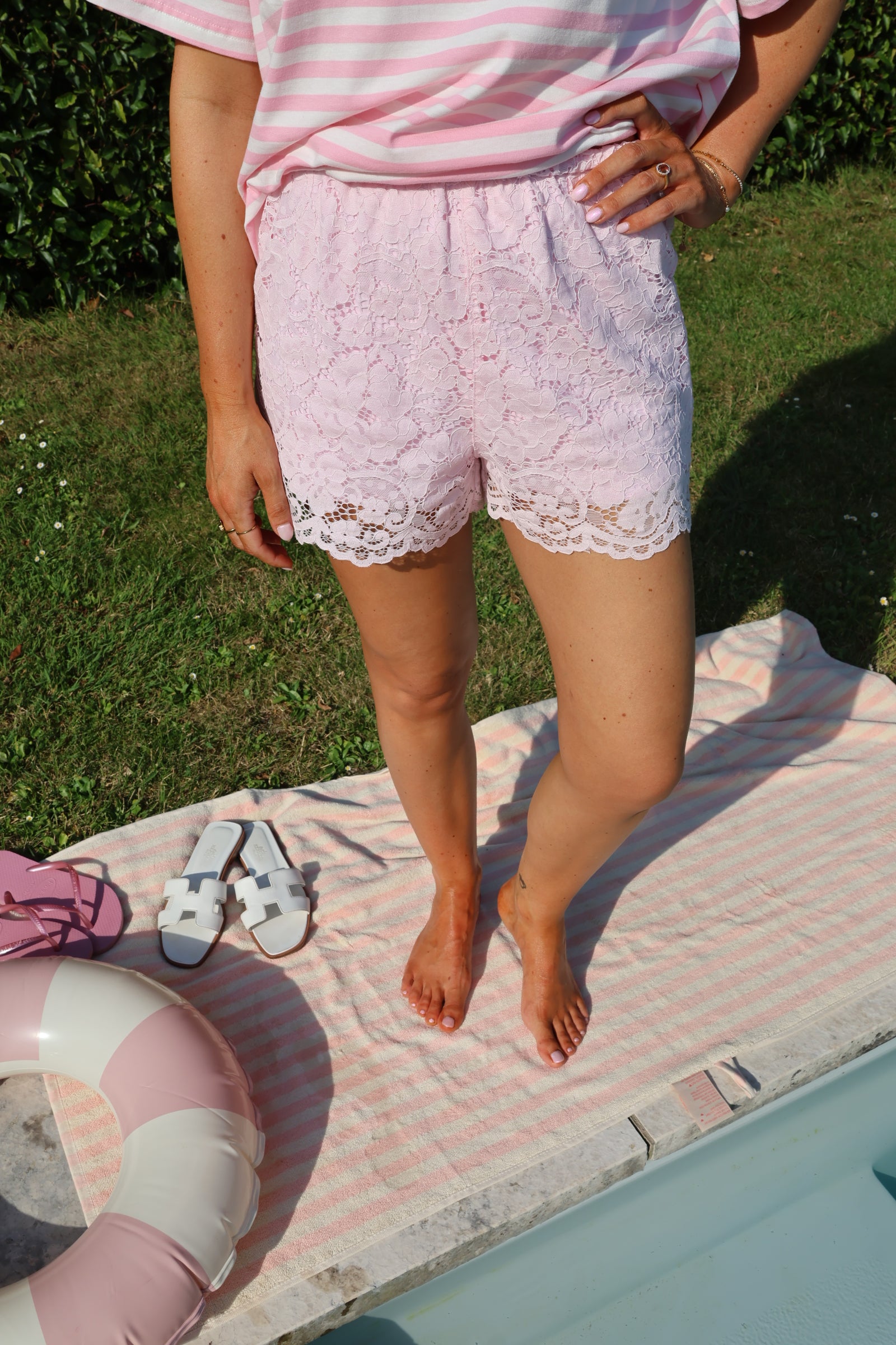 Nore lace short roze