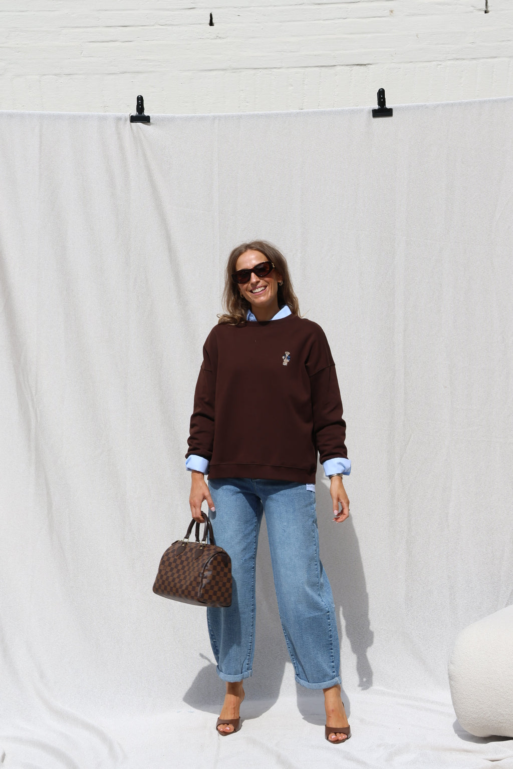 Clarisse sweater met beertje bruin