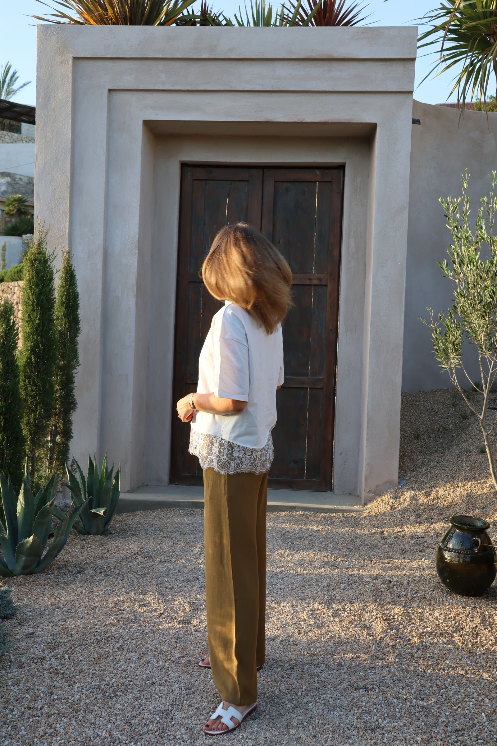 PRE-ORDER Millie lace T-shirt wit