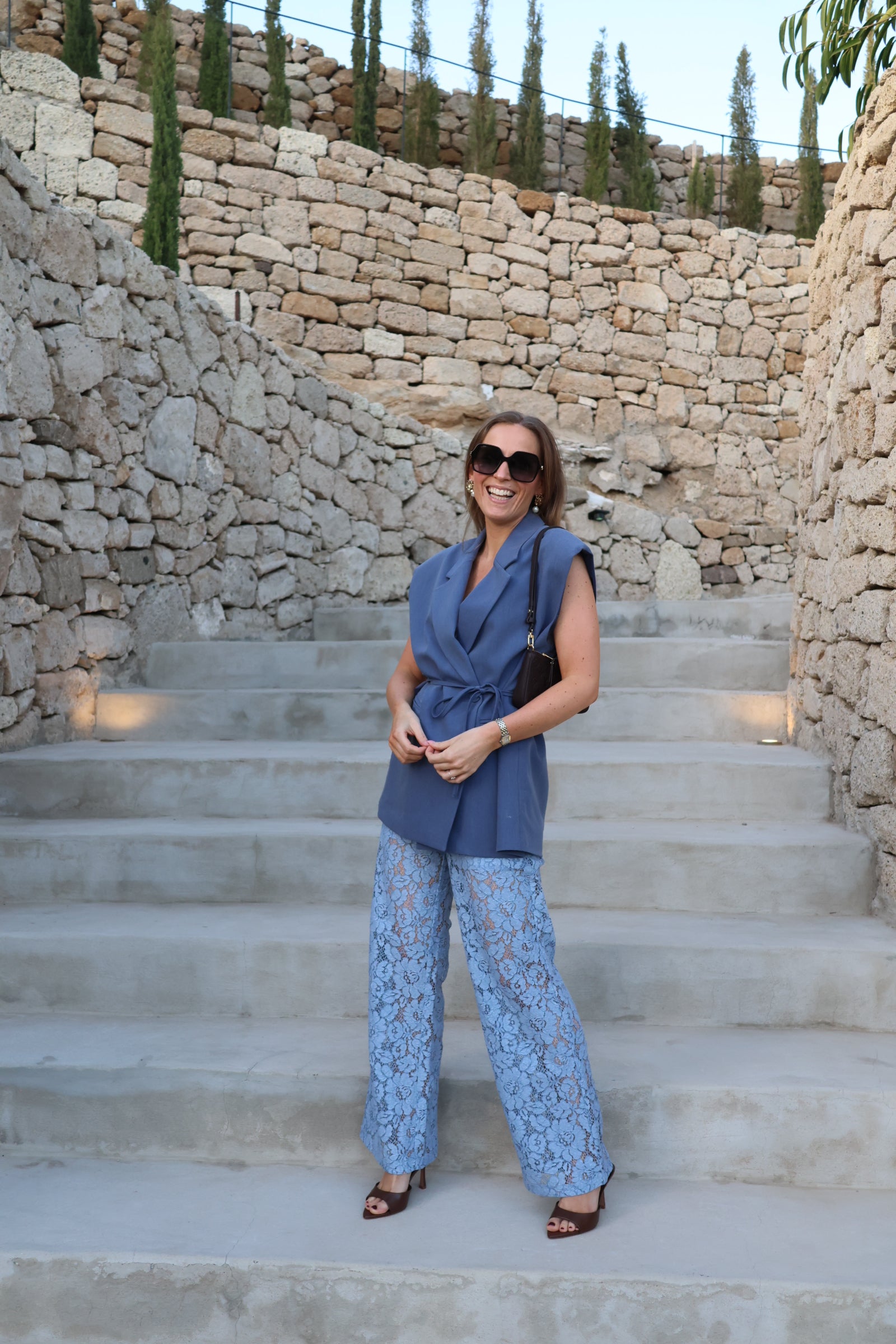 PRE-ORDER Vienna mouwloze blazer blauw