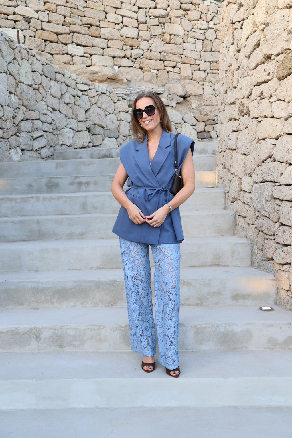 PRE-ORDER Vienna mouwloze blazer blauw