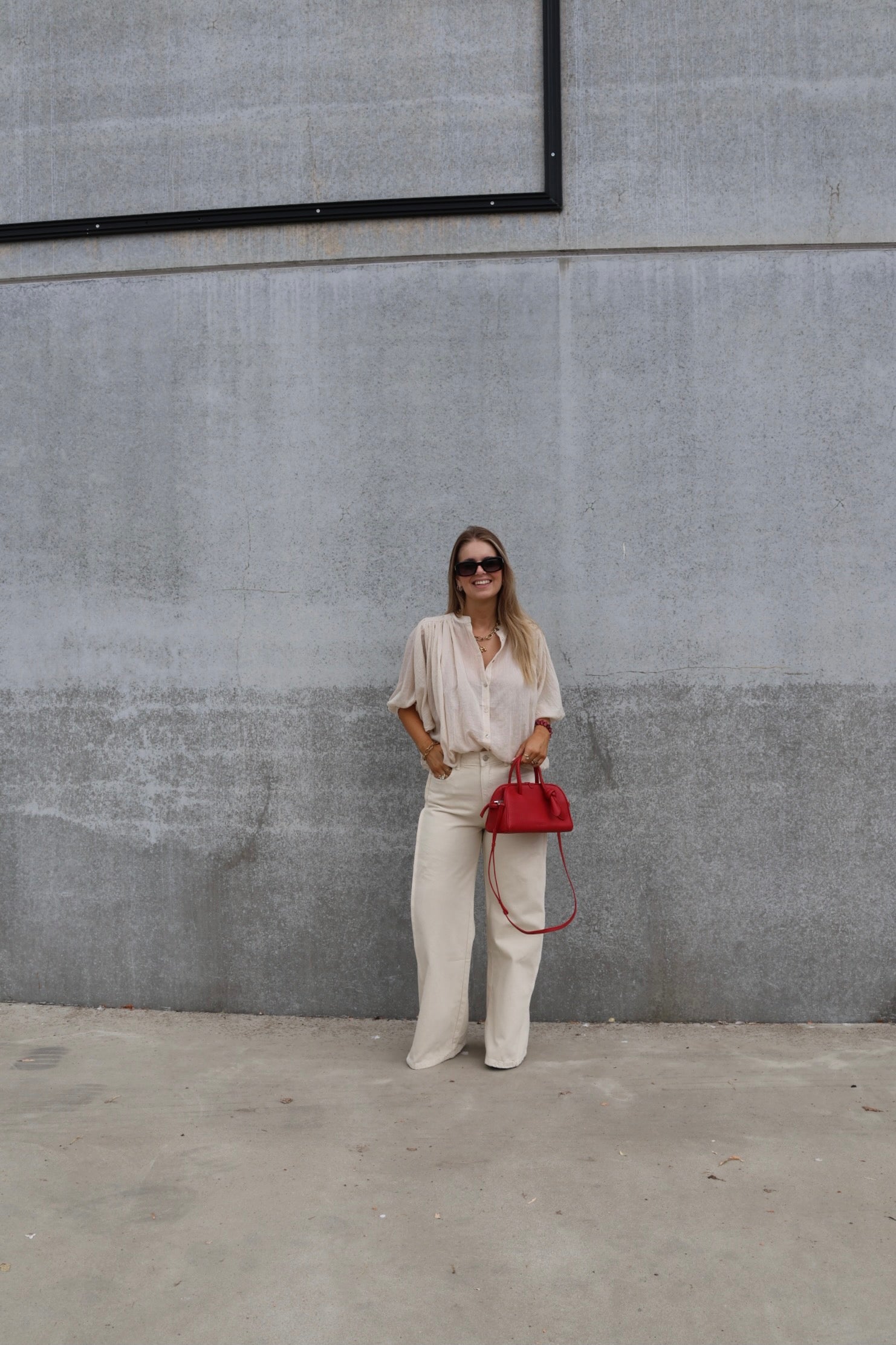 Lieke blouse met wijde mouwen beige