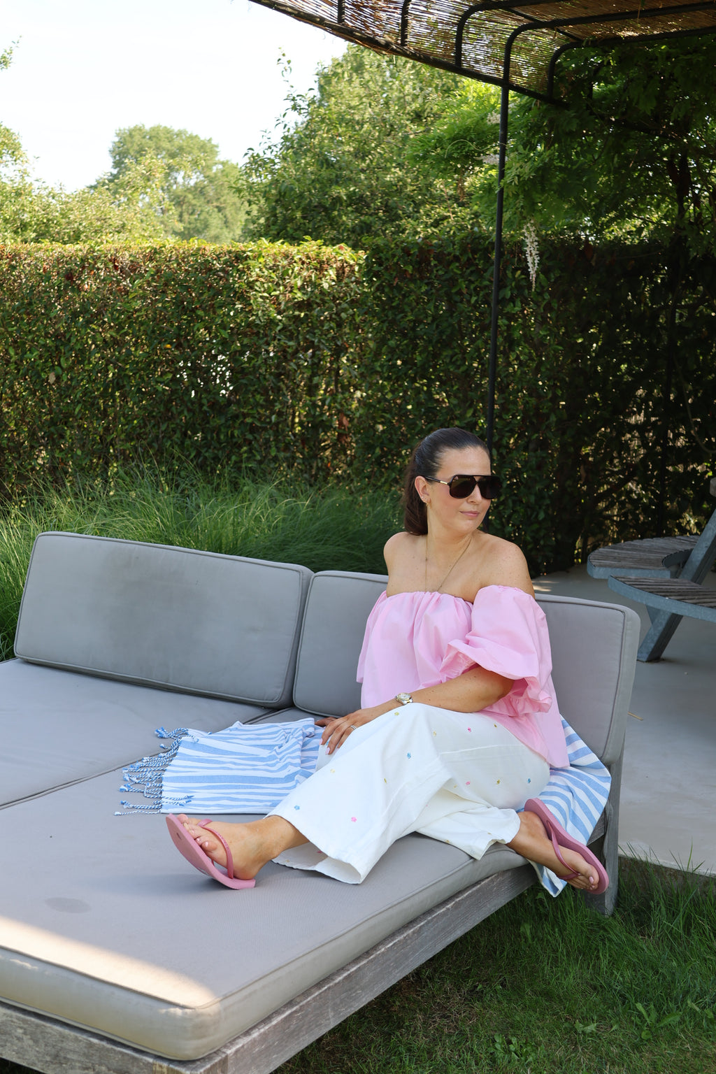 Lea off shoulder blouse roze