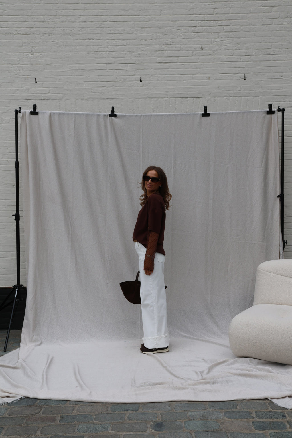 Laura T-shirt met polkadot mouwen bruin