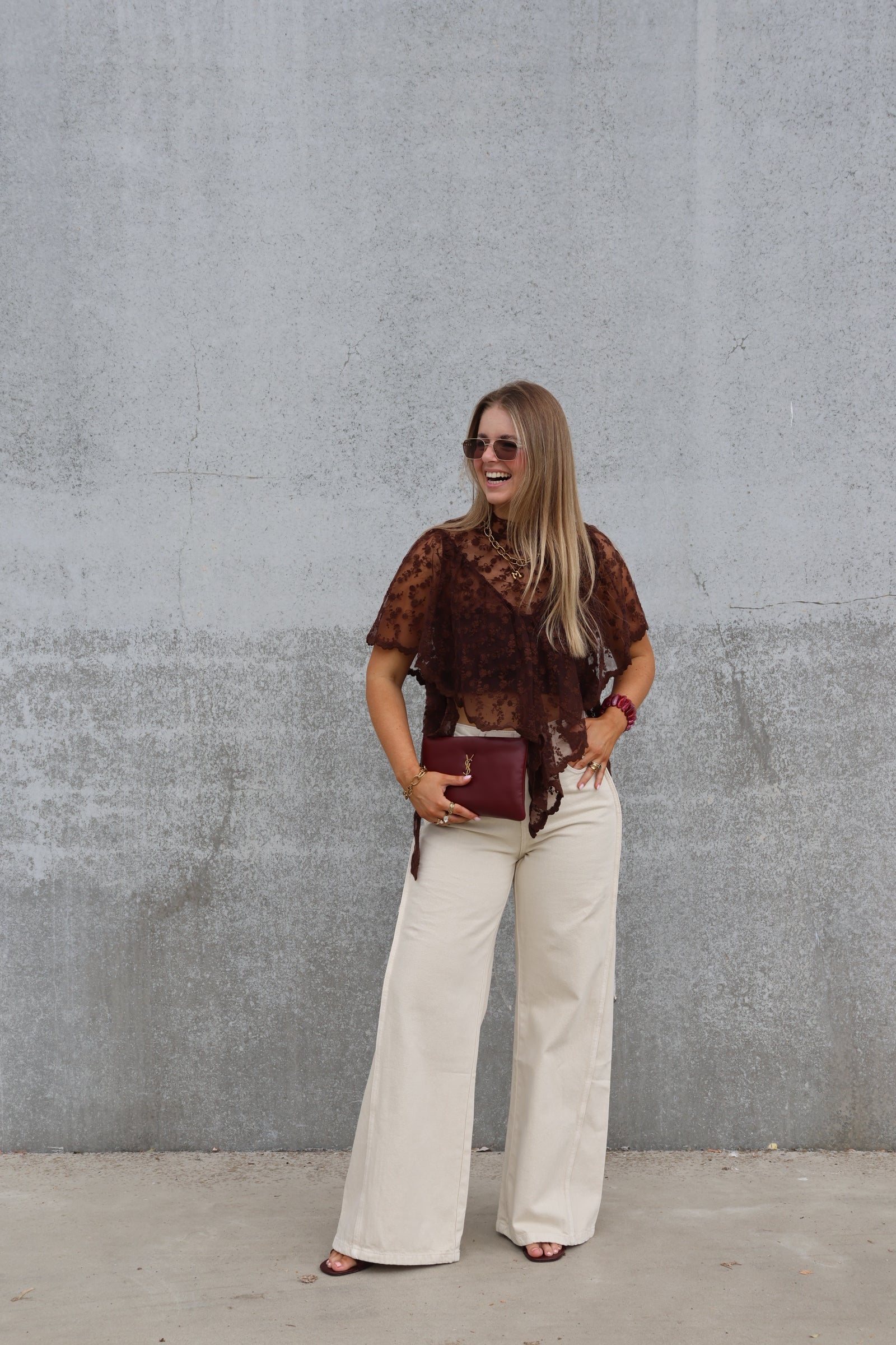 Tess see-trough kanten top bruin