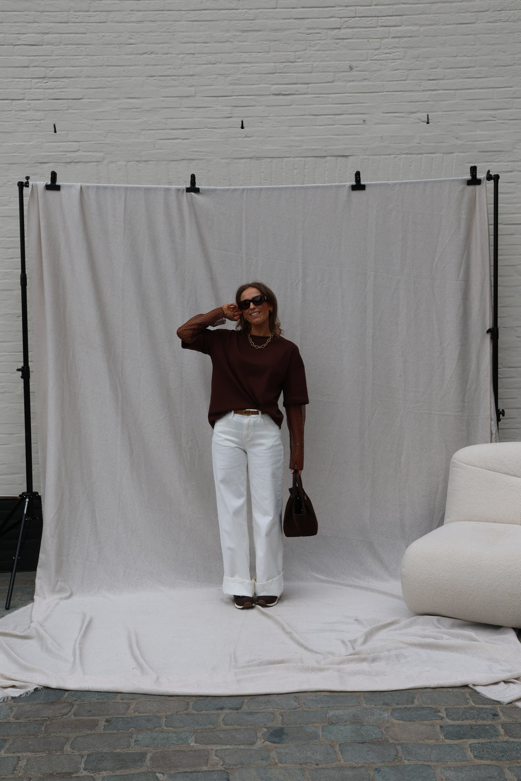Laura T-shirt met polkadot mouwen bruin