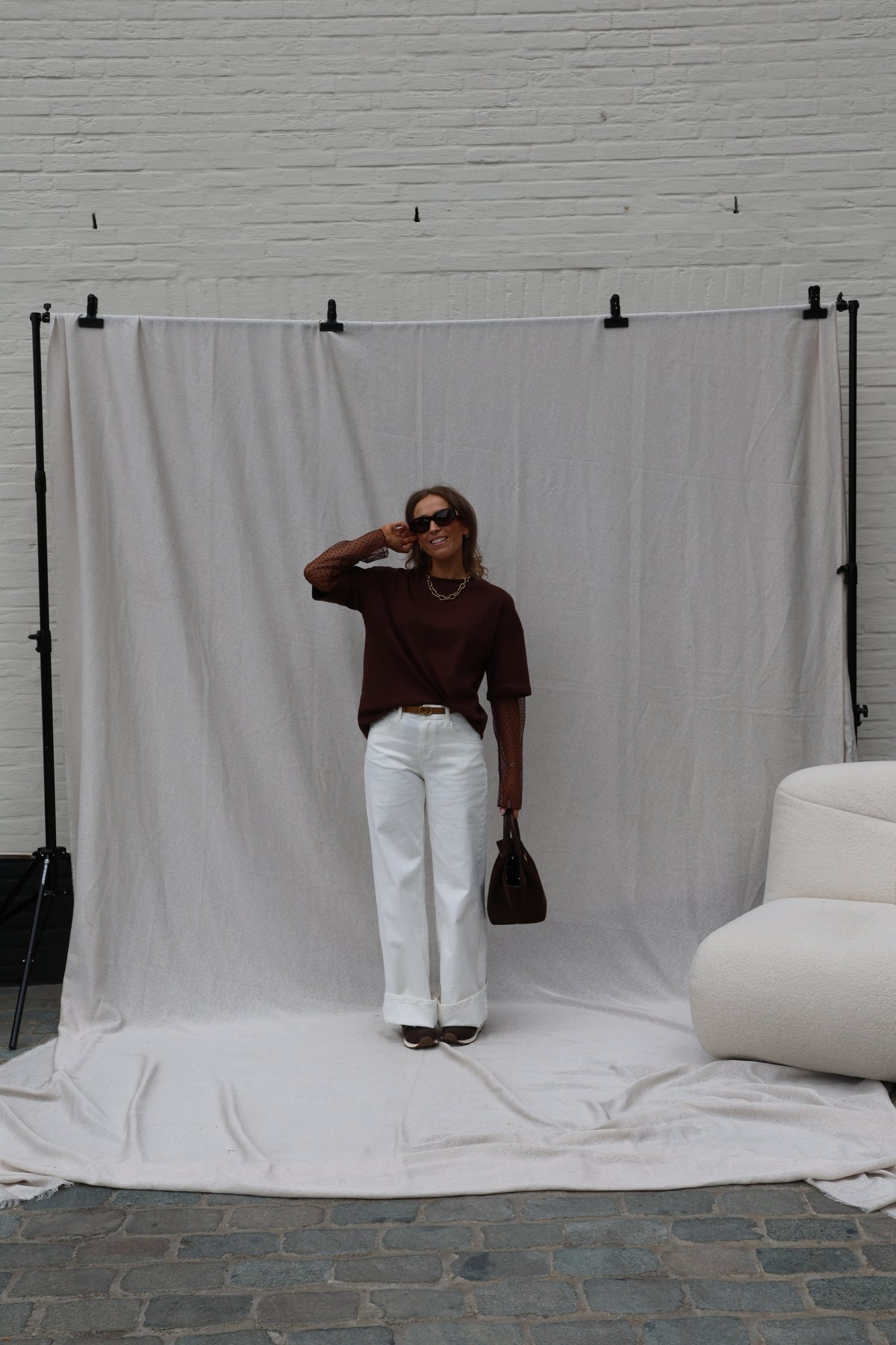 Laura T-shirt met polkadot mouwen bruin