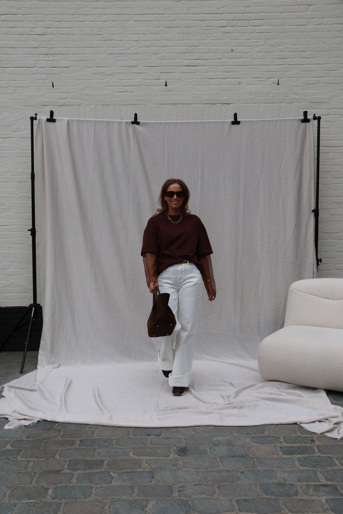 Laura T-shirt met polkadot mouwen bruin