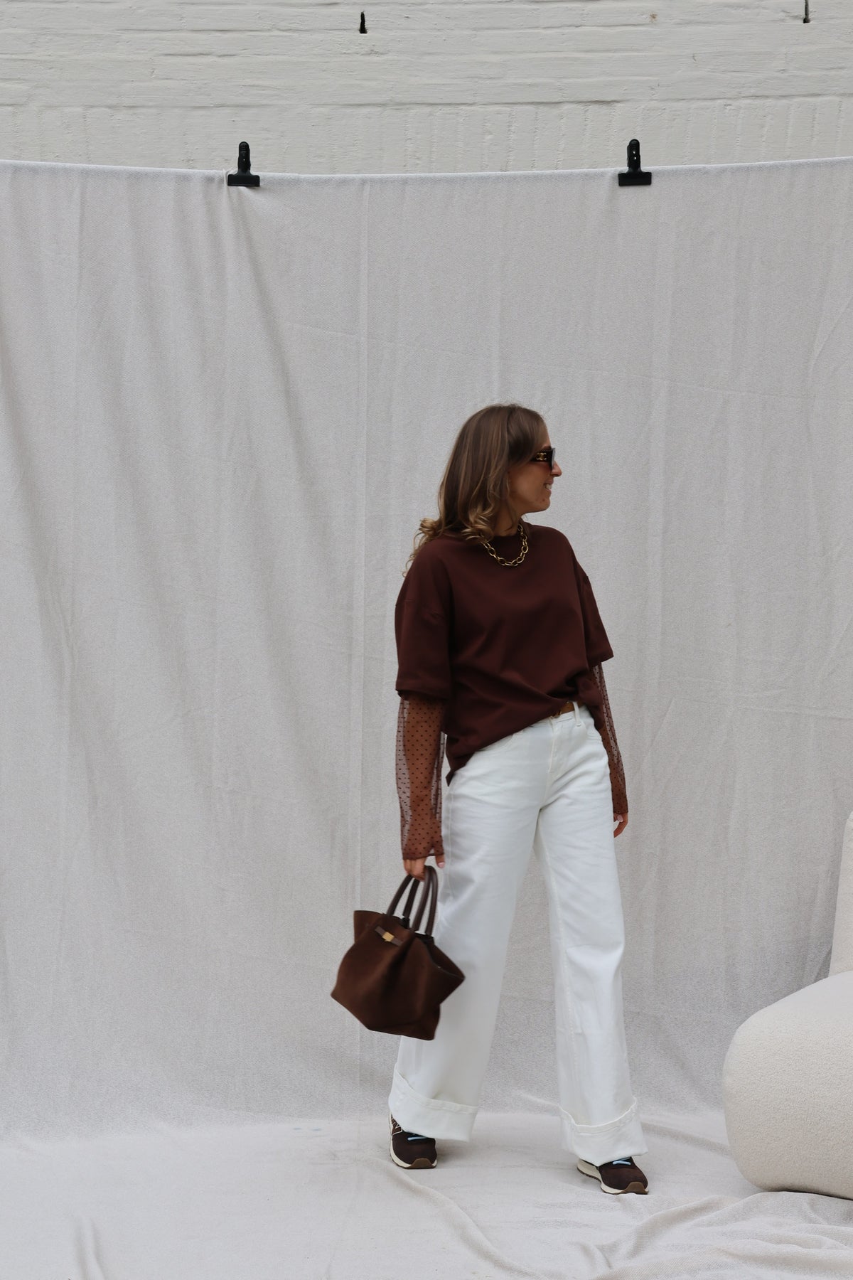 Laura T-shirt met polkadot mouwen bruin