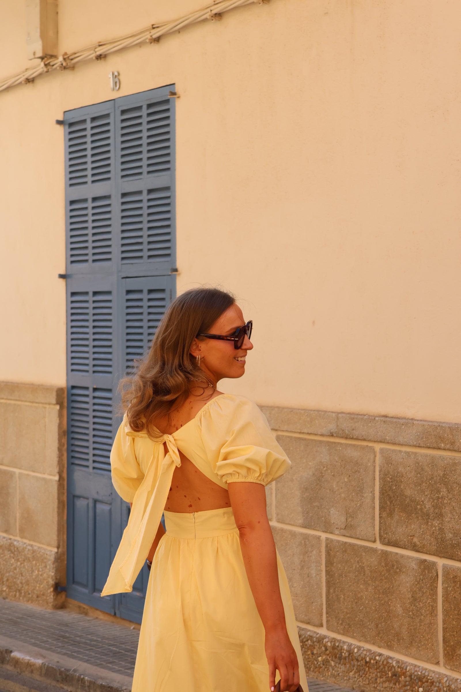 Alma maxi jurk met strik geel