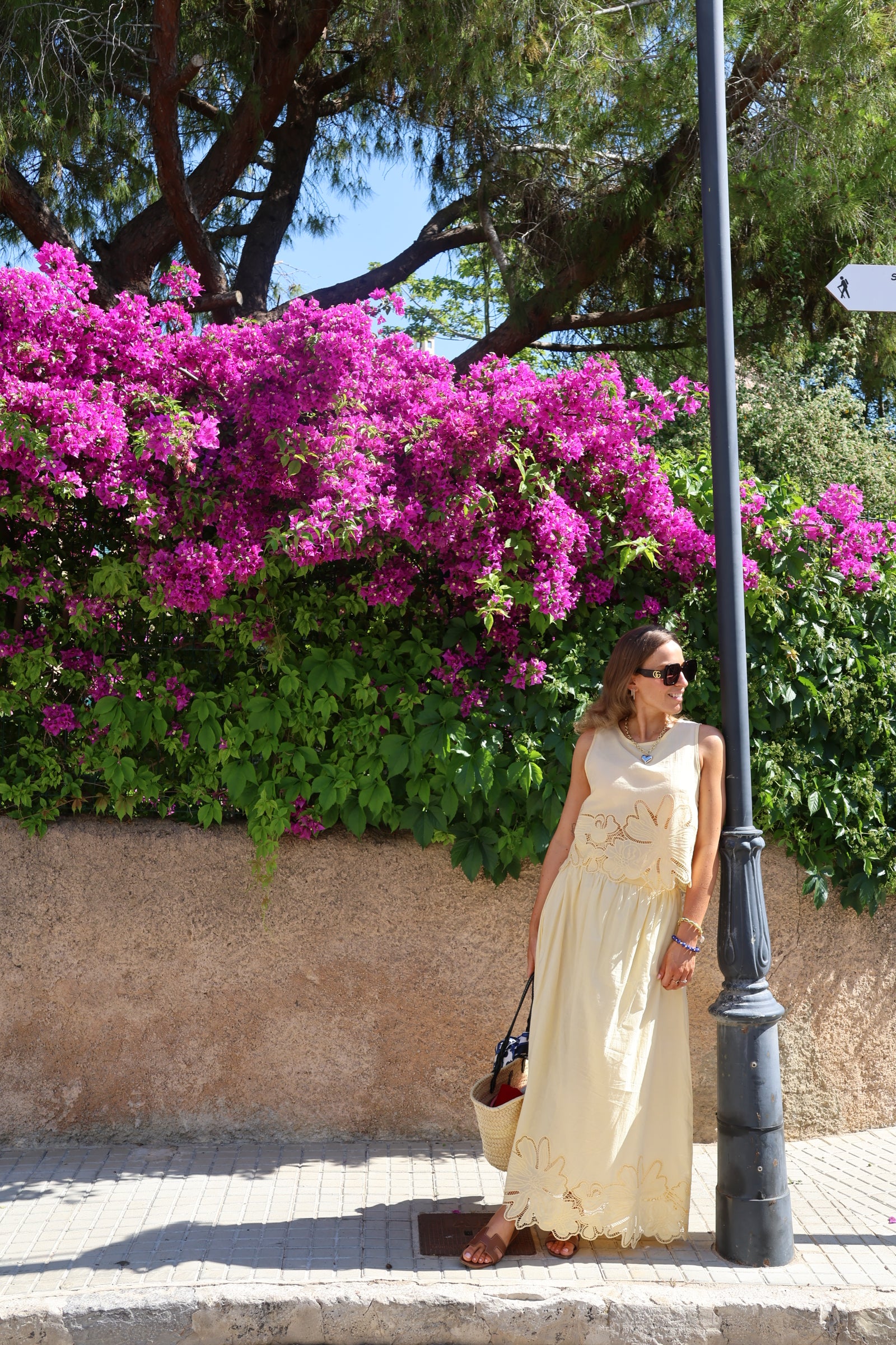 Camilla maxi rok met kant geel