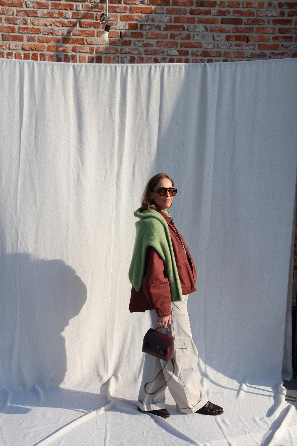 Ilse cropped bomberjas met ribdetail bordeaux