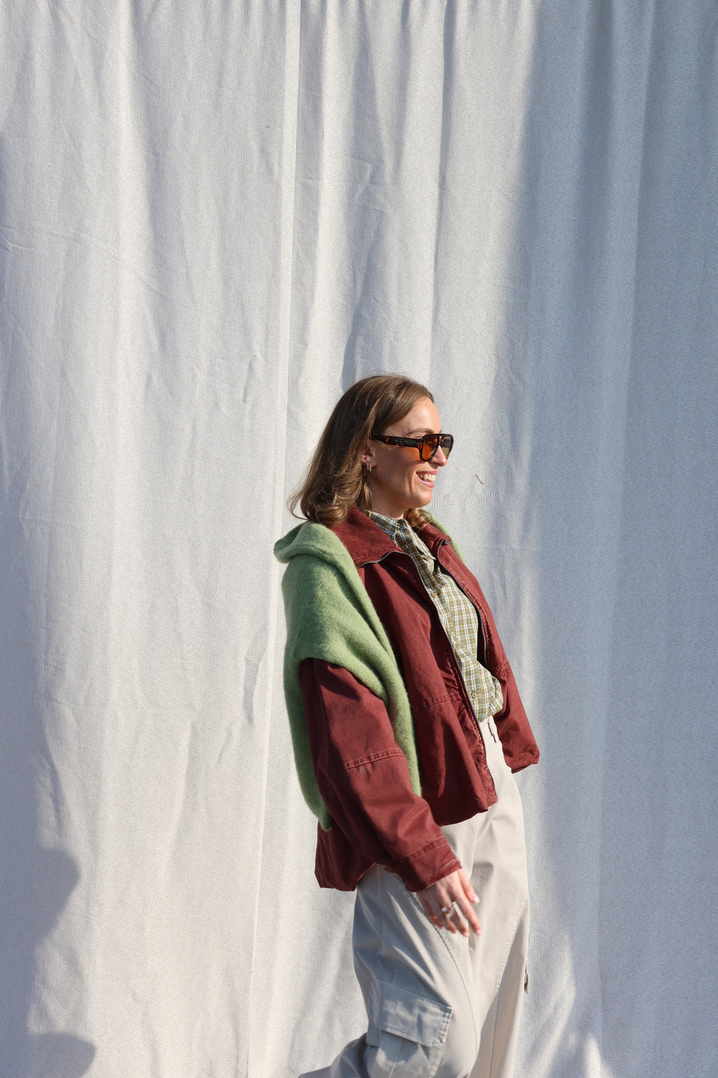 Ilse cropped bomberjas met ribdetail bordeaux
