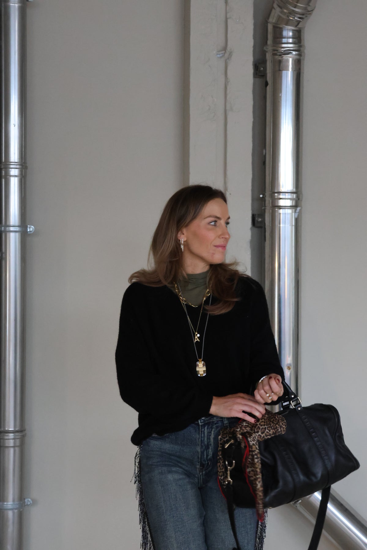 Frances truitje met V-hals zwart
