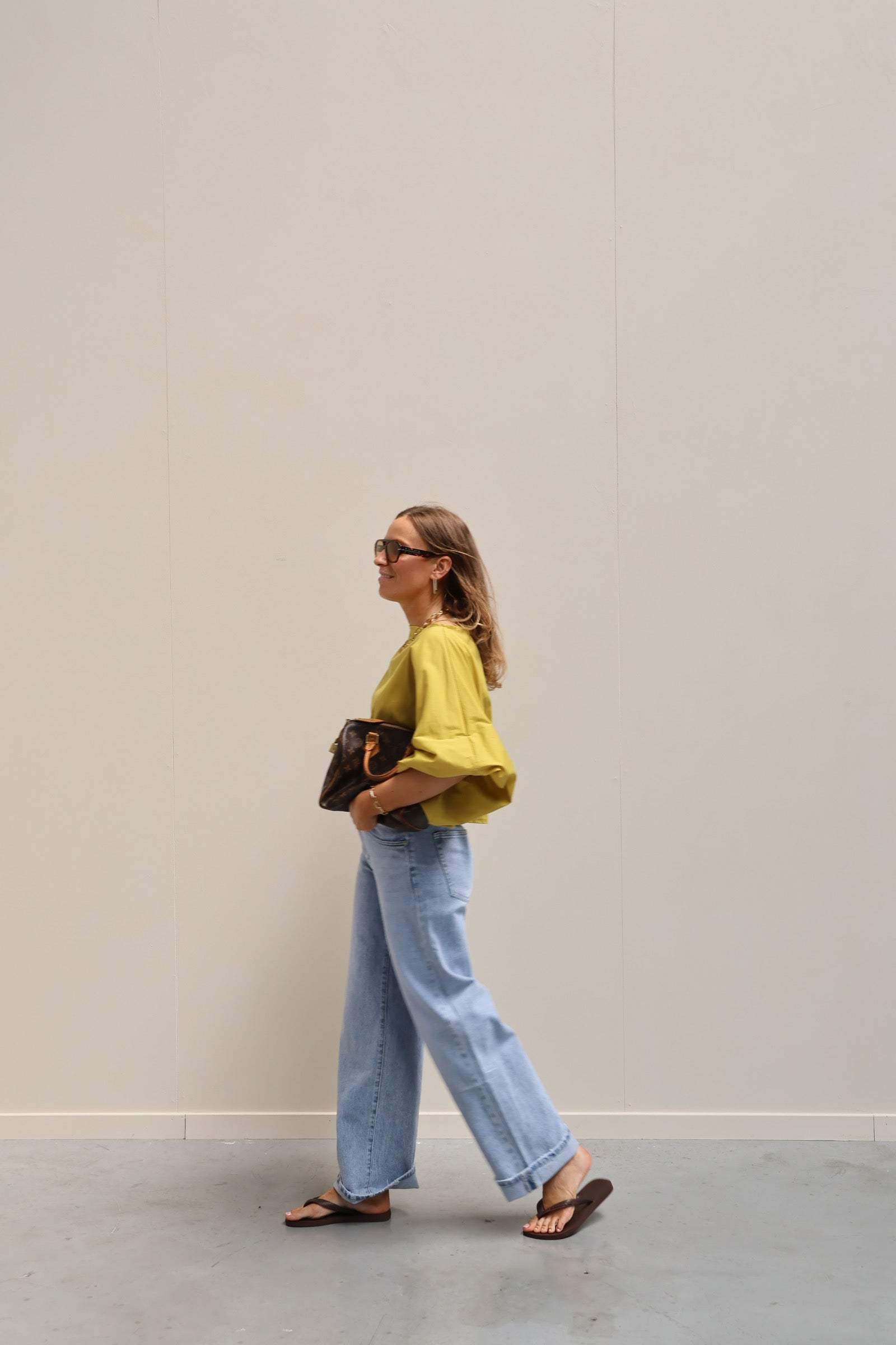 Vive blouse met wijde mouwen oker