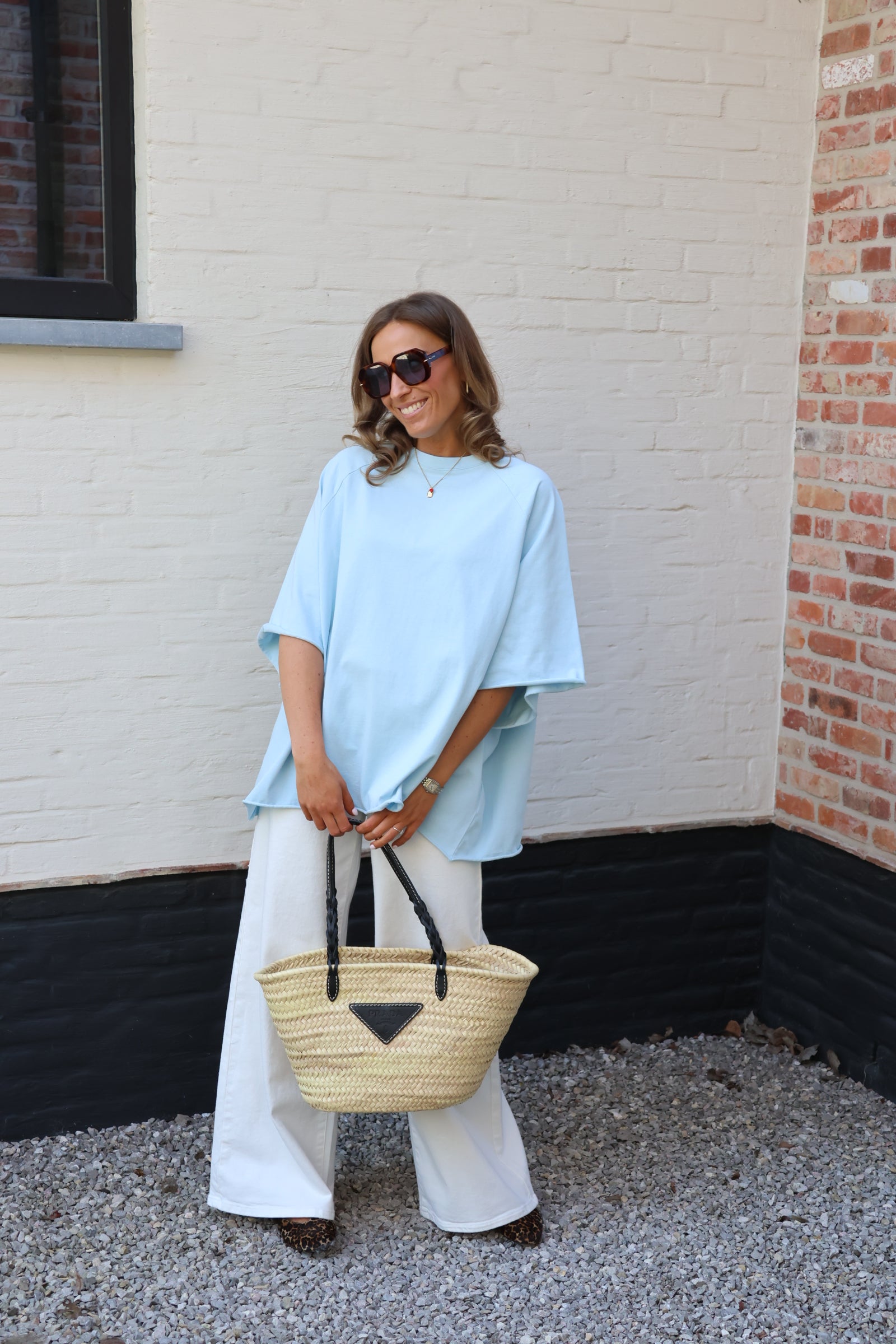 Gulia oversized T-shirt lichtblauw