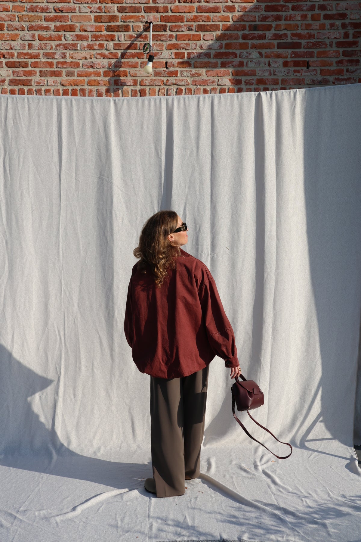 Ilse cropped bomberjas met ribdetail bordeaux
