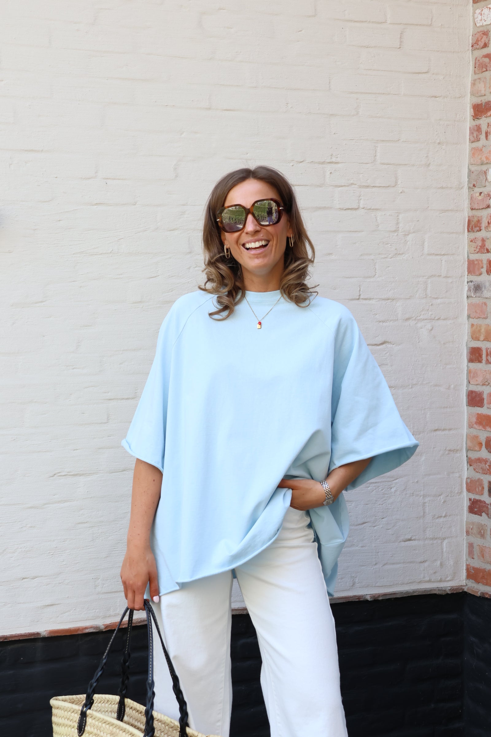 Gulia oversized T-shirt lichtblauw