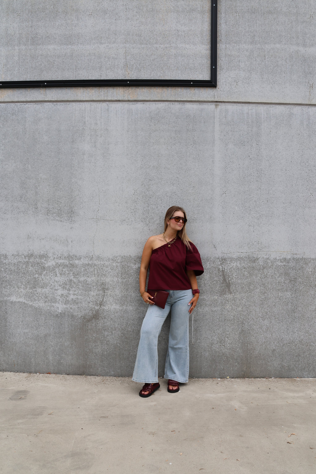 Lauren one shoulder blouse bordeaux