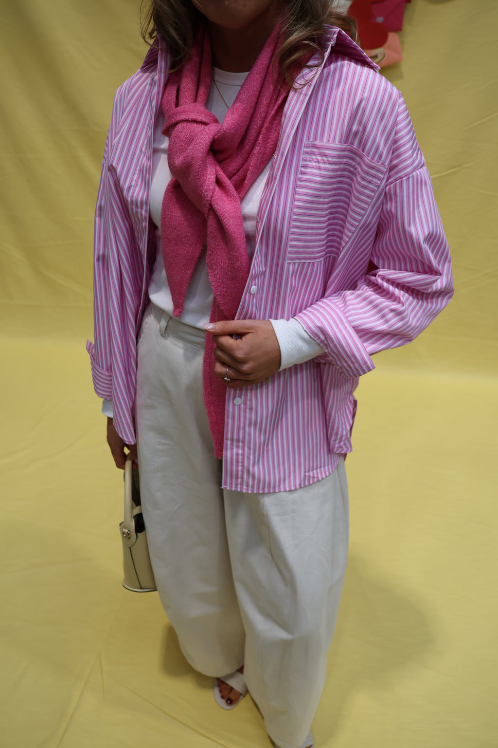 Romy sjaaltje donkerroze