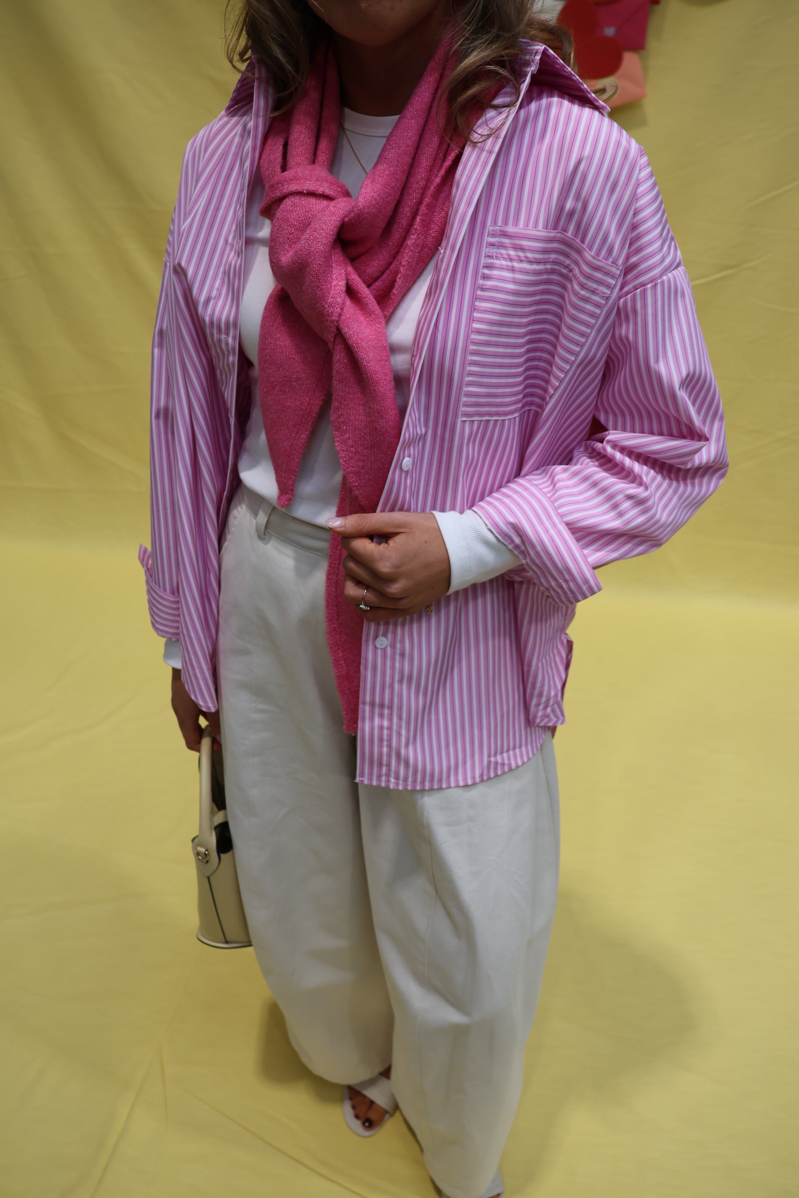 Romy sjaaltje donkerroze