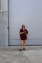 Rune lace short bordeaux