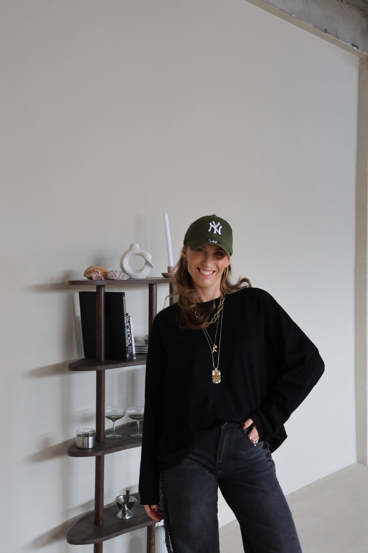 Gulia oversized longsleeve zwart