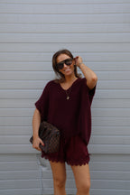 Rune lace short bordeaux