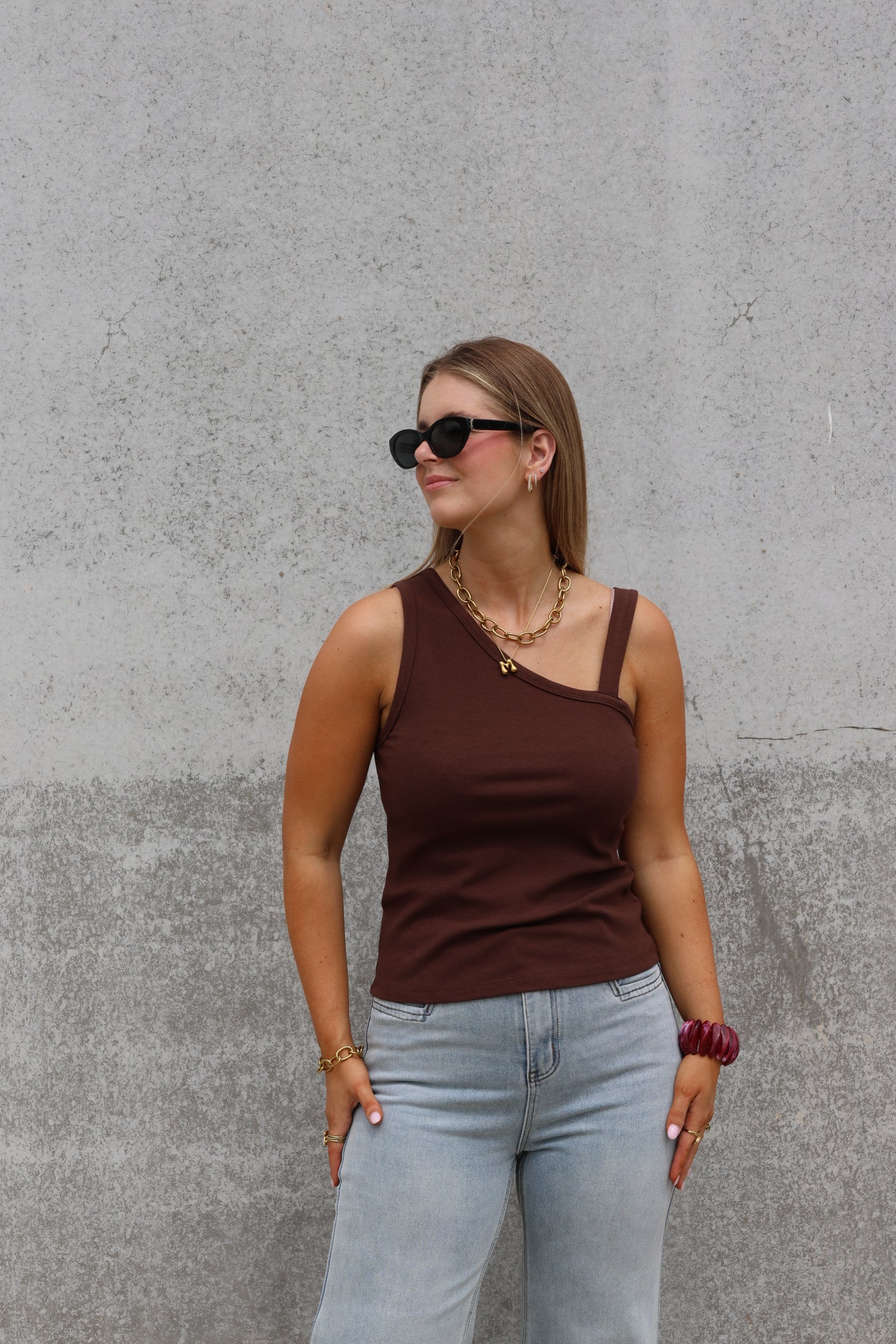 Mila assymetrische top bruin