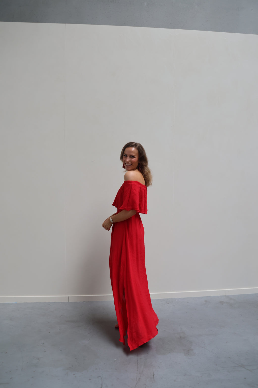 Belle off shoulder jurk rood