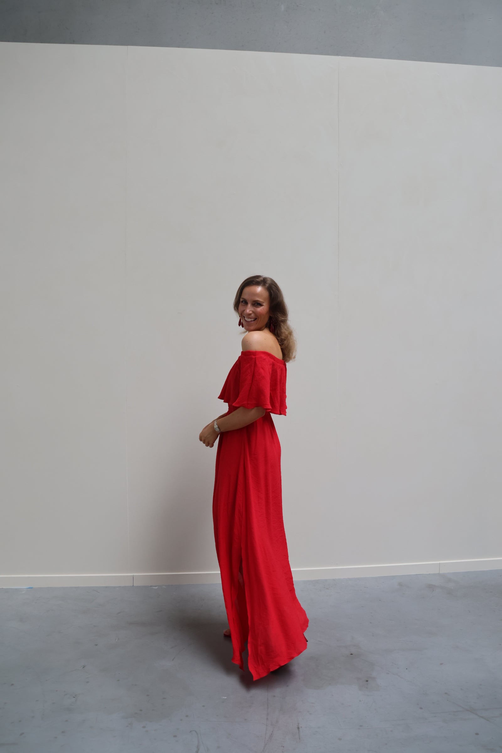 Belle off shoulder jurk rood