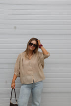 Lieke blouse met wijde mouwen camel