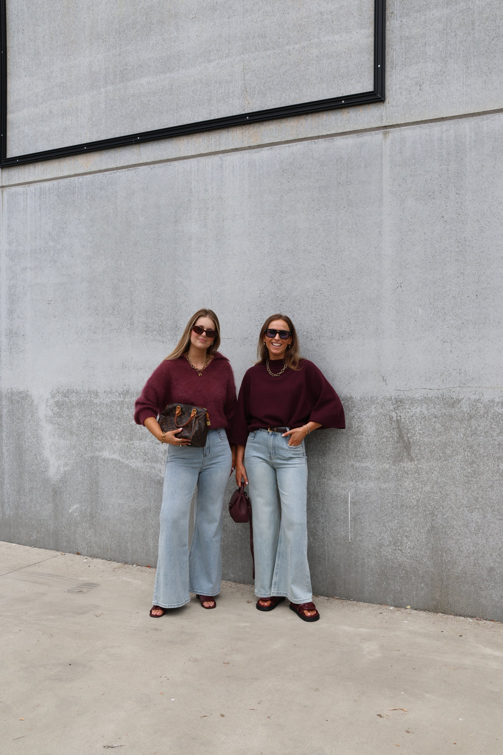 Luka round neck pull aubergine