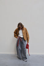 Ilse cropped bomberjas met ribdetail camel