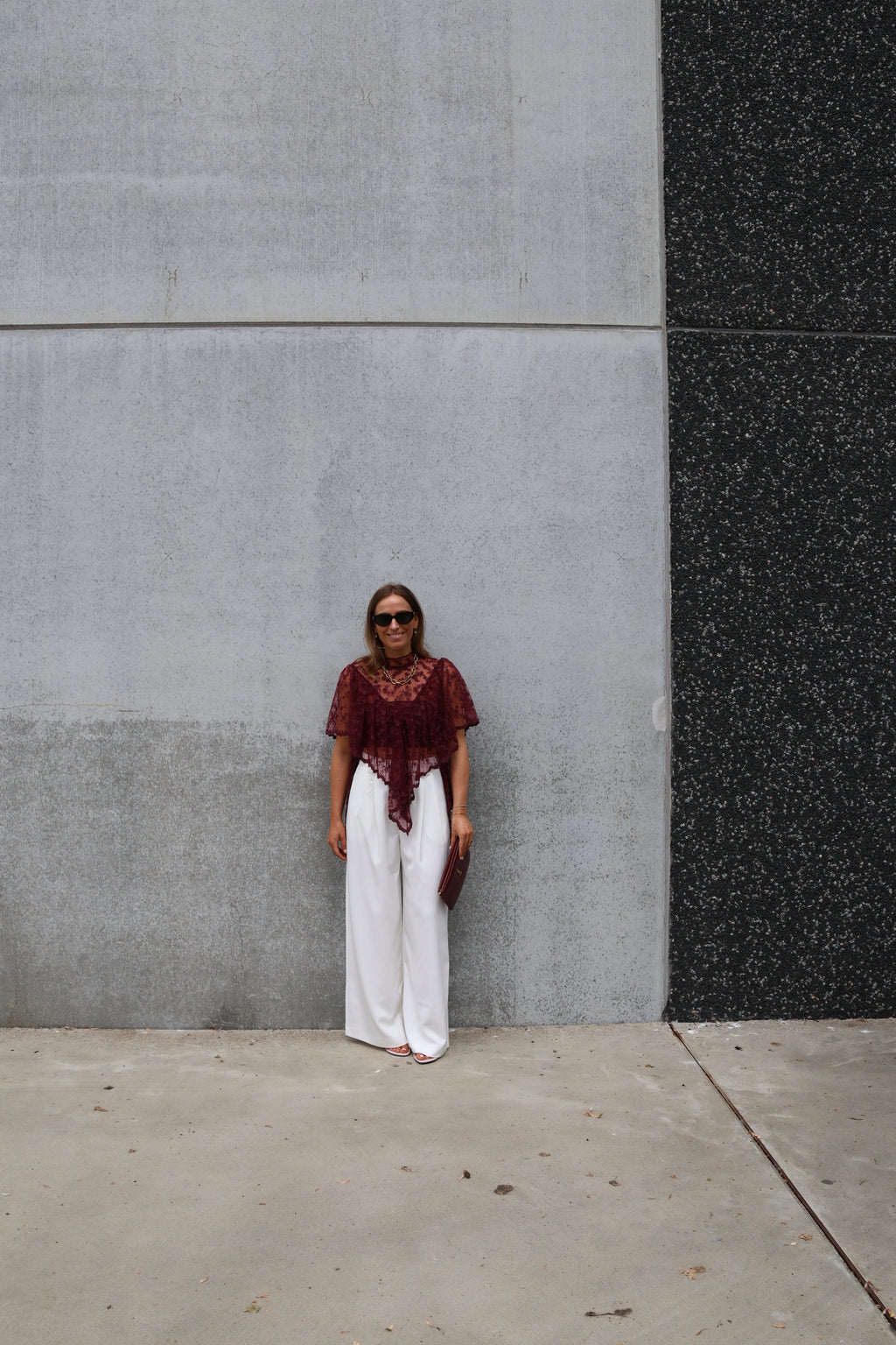 Tess see-trough kanten top bordeaux