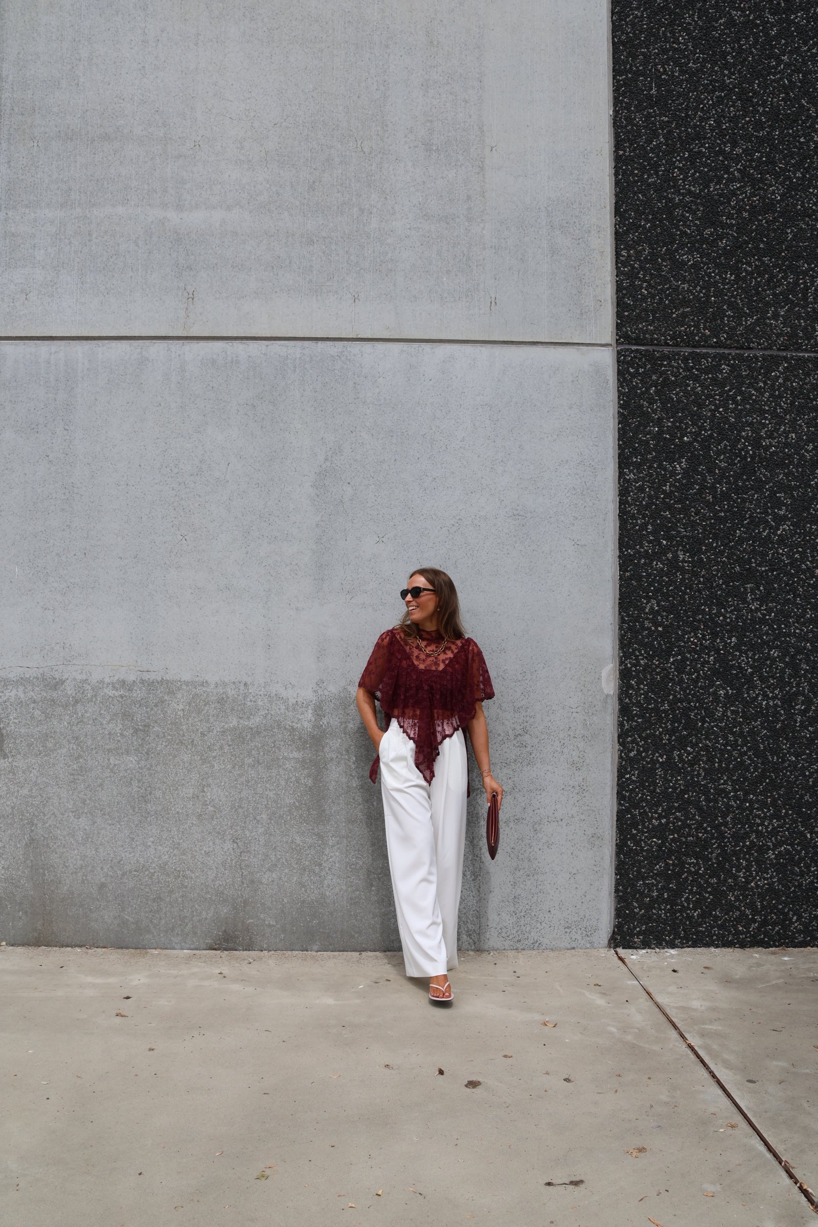 Tess see-trough kanten top bordeaux