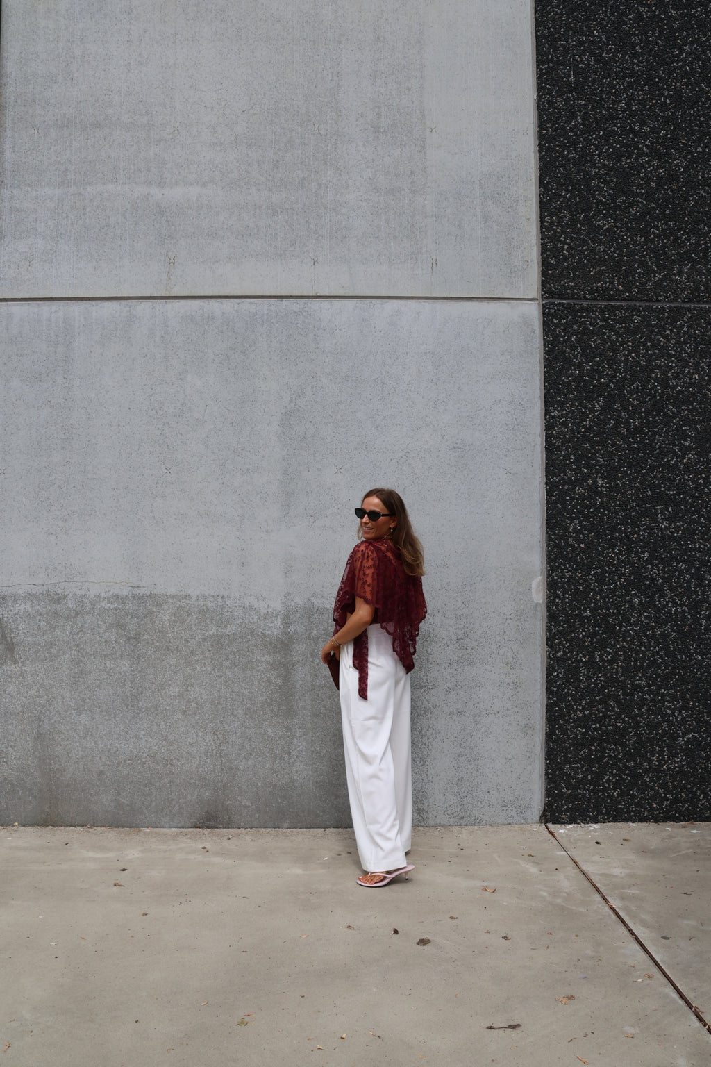 Tess see-trough kanten top bordeaux