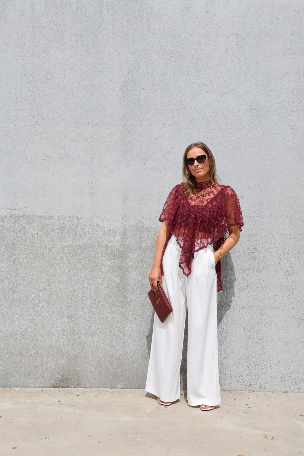 Tess see-trough kanten top bordeaux