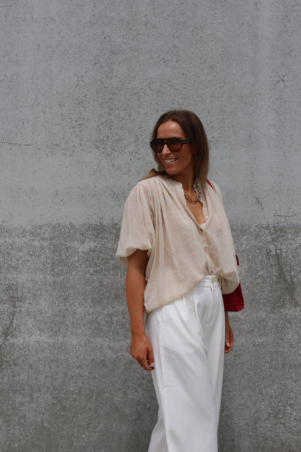 Lieke blouse met wijde mouwen beige