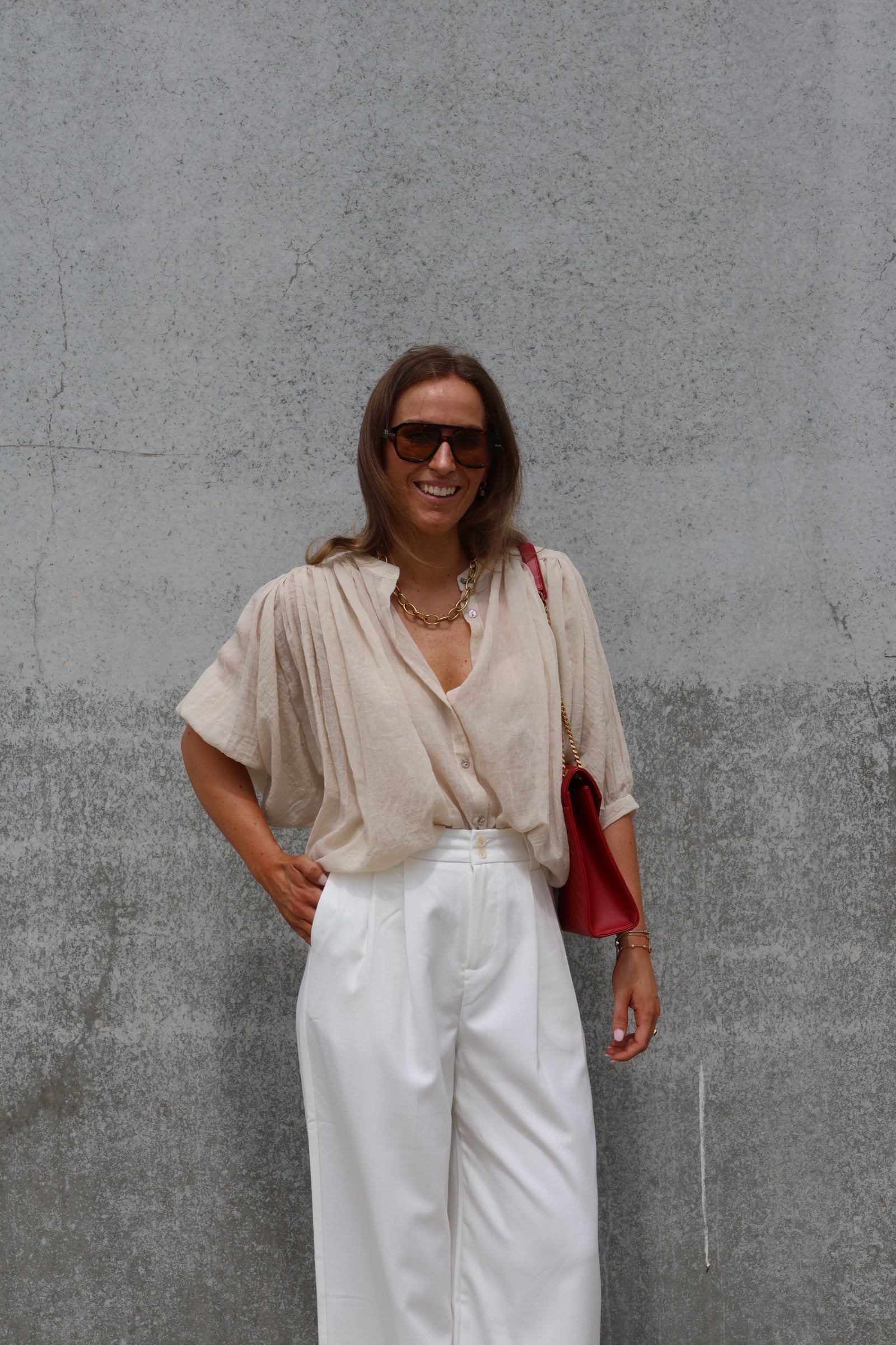 Lieke blouse met wijde mouwen beige