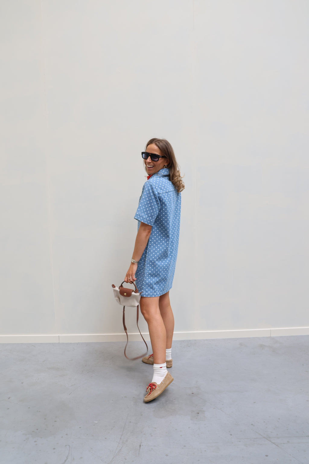 Violette polka dot jeans kleedje