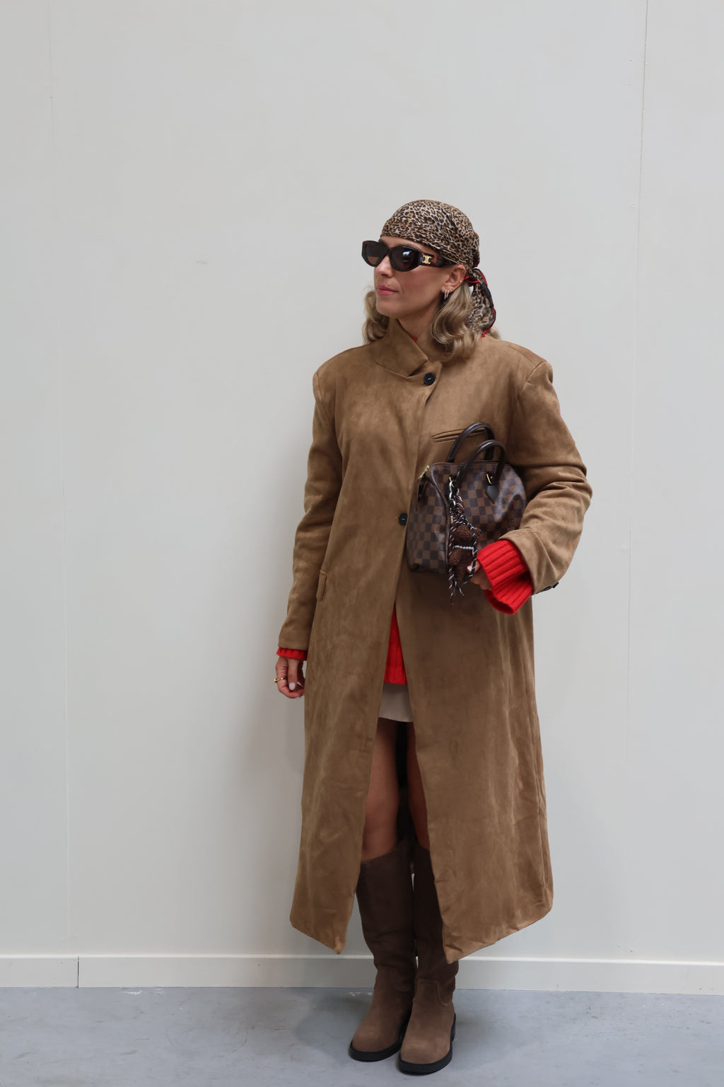 Danielle lange suéde mantel camel