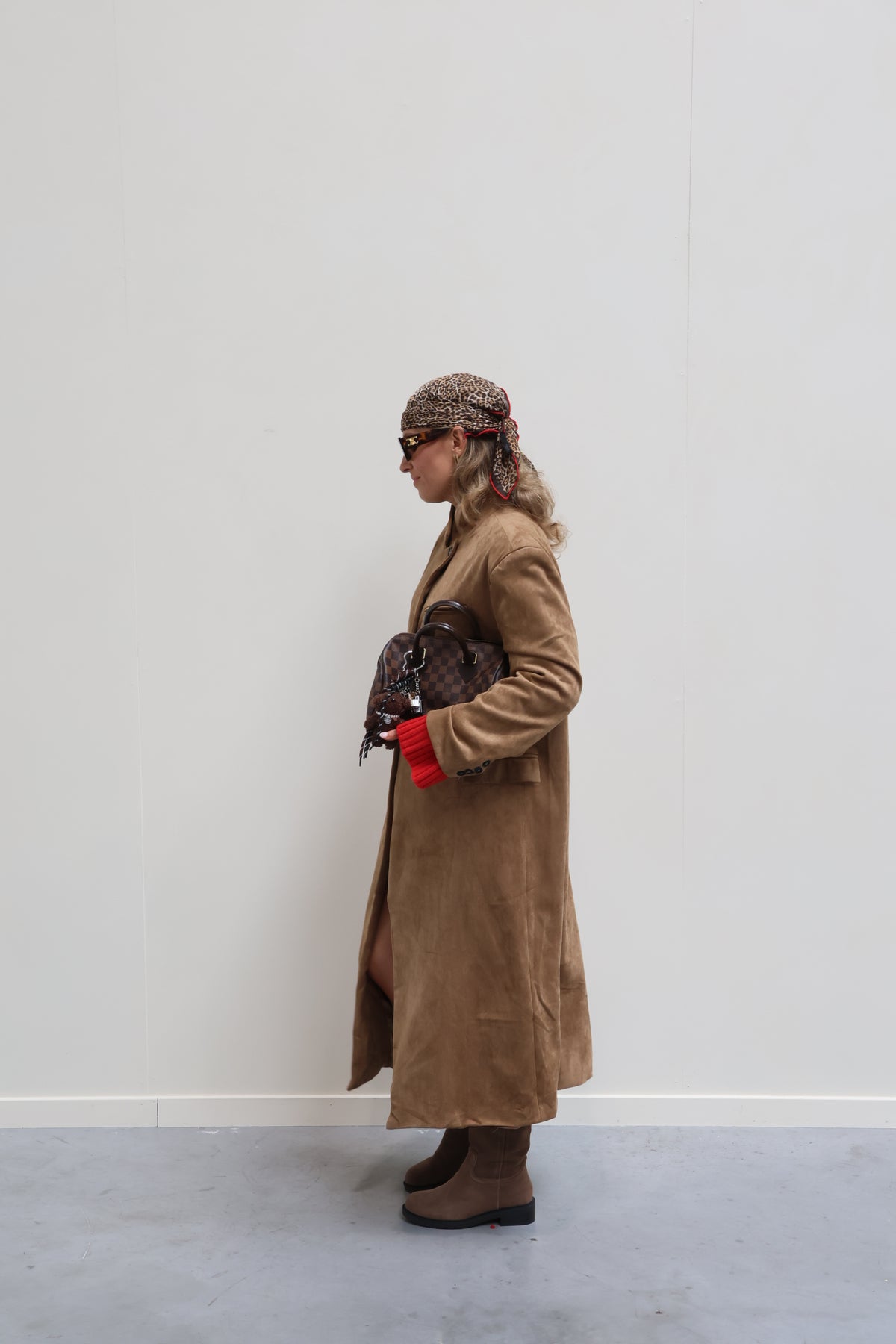 Danielle lange suéde mantel camel