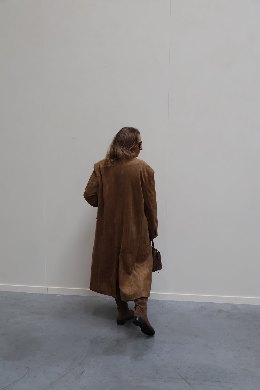 Danielle lange suéde mantel camel